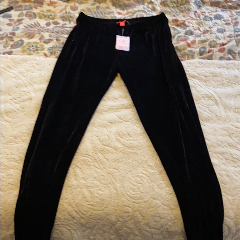 Women’s size medium soft black velvet leggings